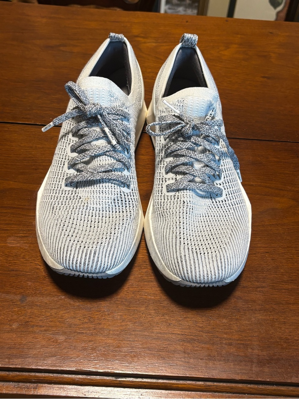 Allbirds Women’s Tree Flyer White/Gray Size 11